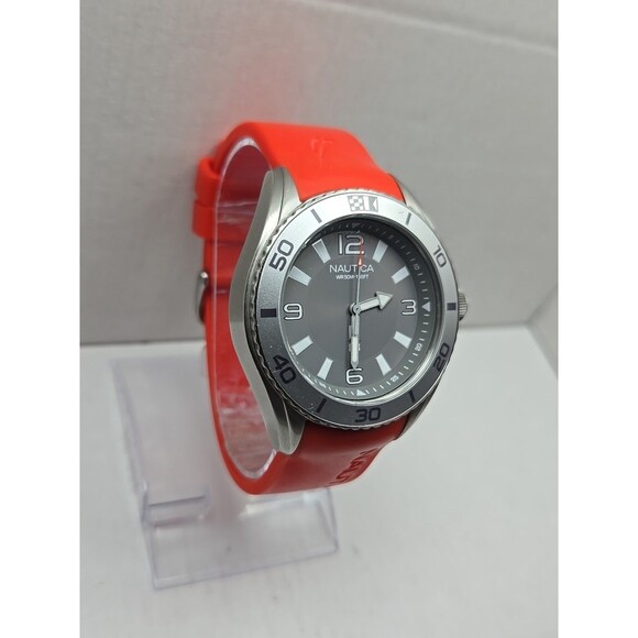 Mens Nautica N83 Finn World Watch 44mm Red Silicone Gray Quartz New Battery 50m - Picture 3 of 10